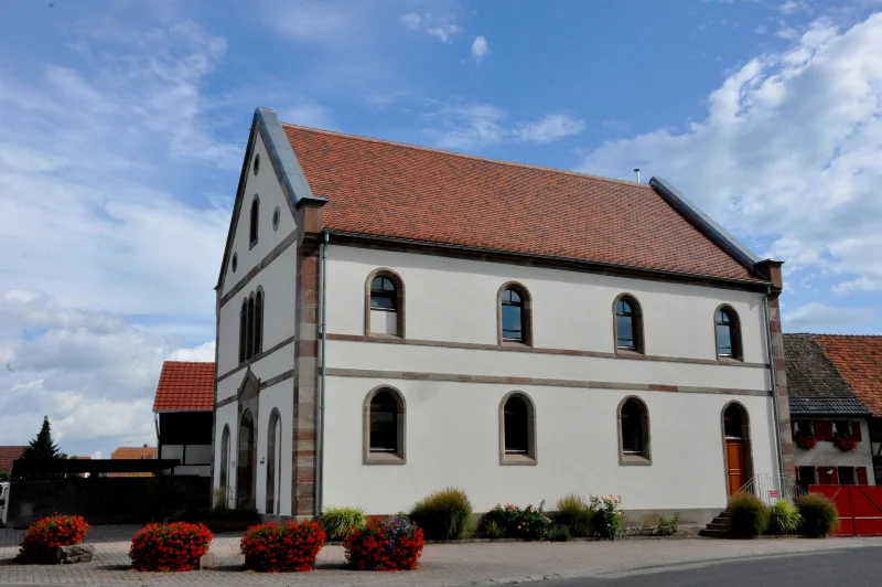 reunion du conseil municipal dans la salle de la mairie