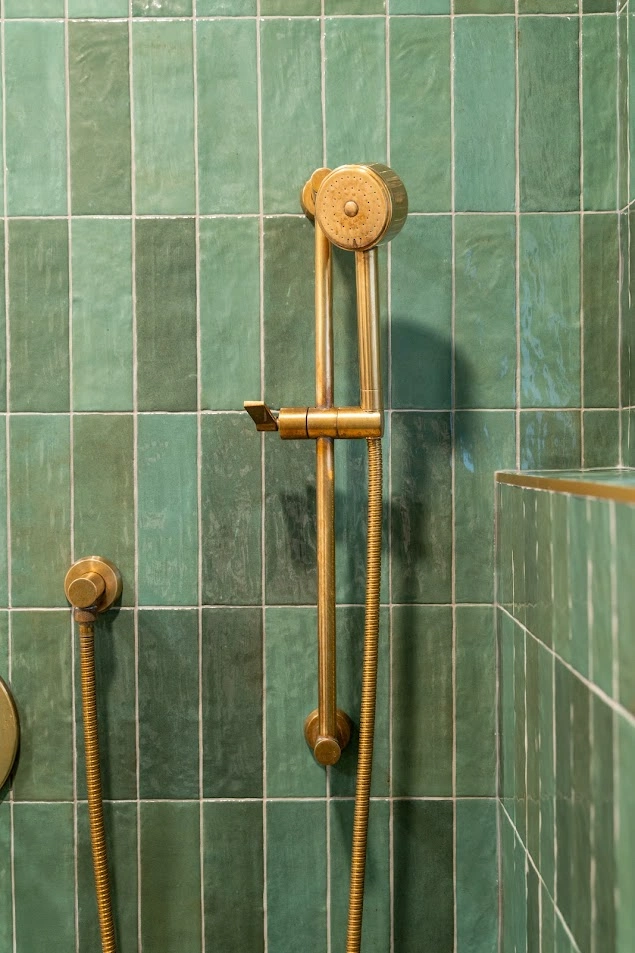 Luxury Master Bath Conversion in Mukilteo AfterLuxury Master Bath Conversion in Mukilteo After