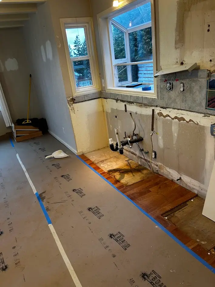 Kitchen and Living Area Upgrade in Mukilteo Before