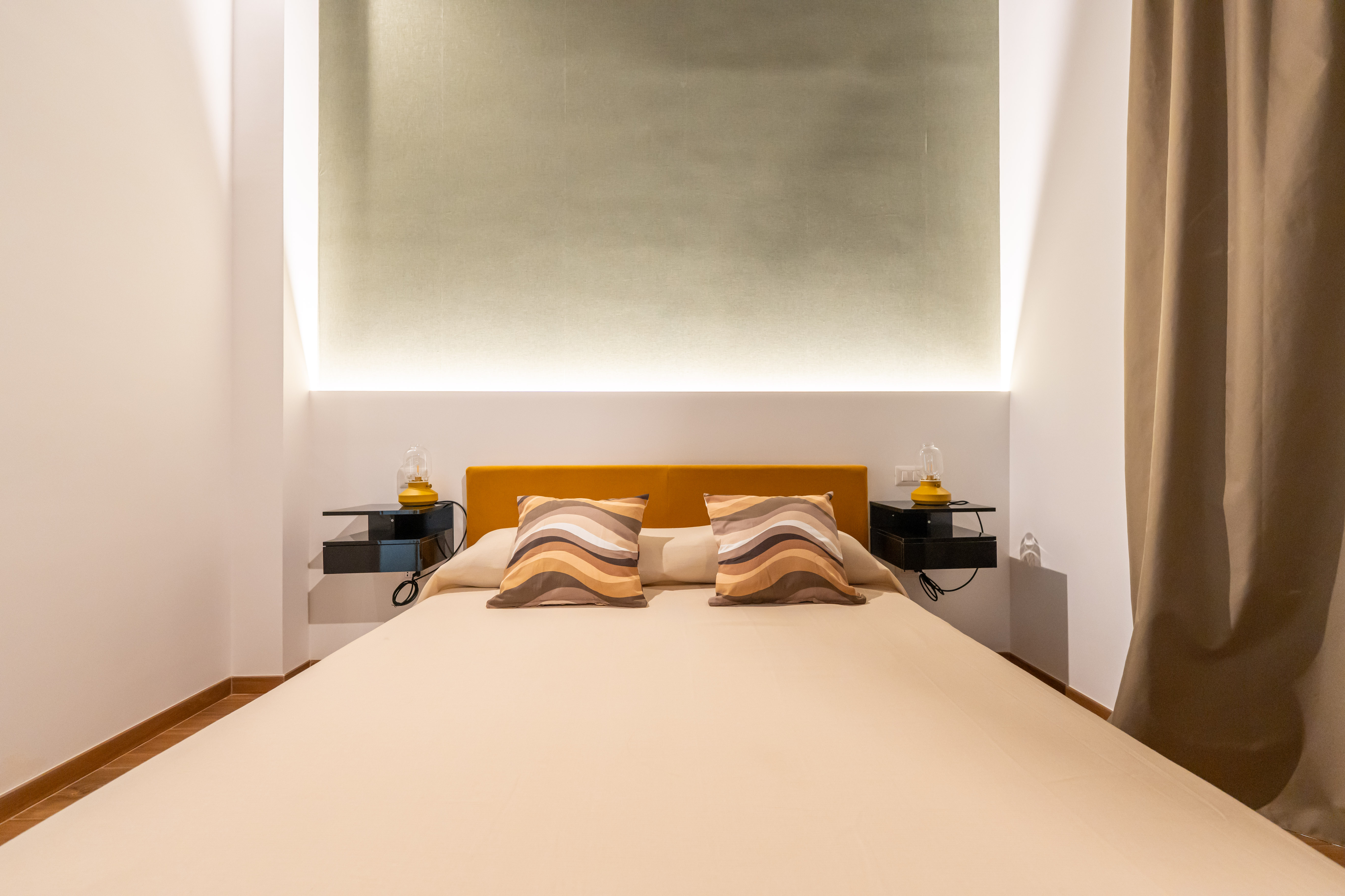 Camera matrimoniale standard Room 3 travi a vista Napoli