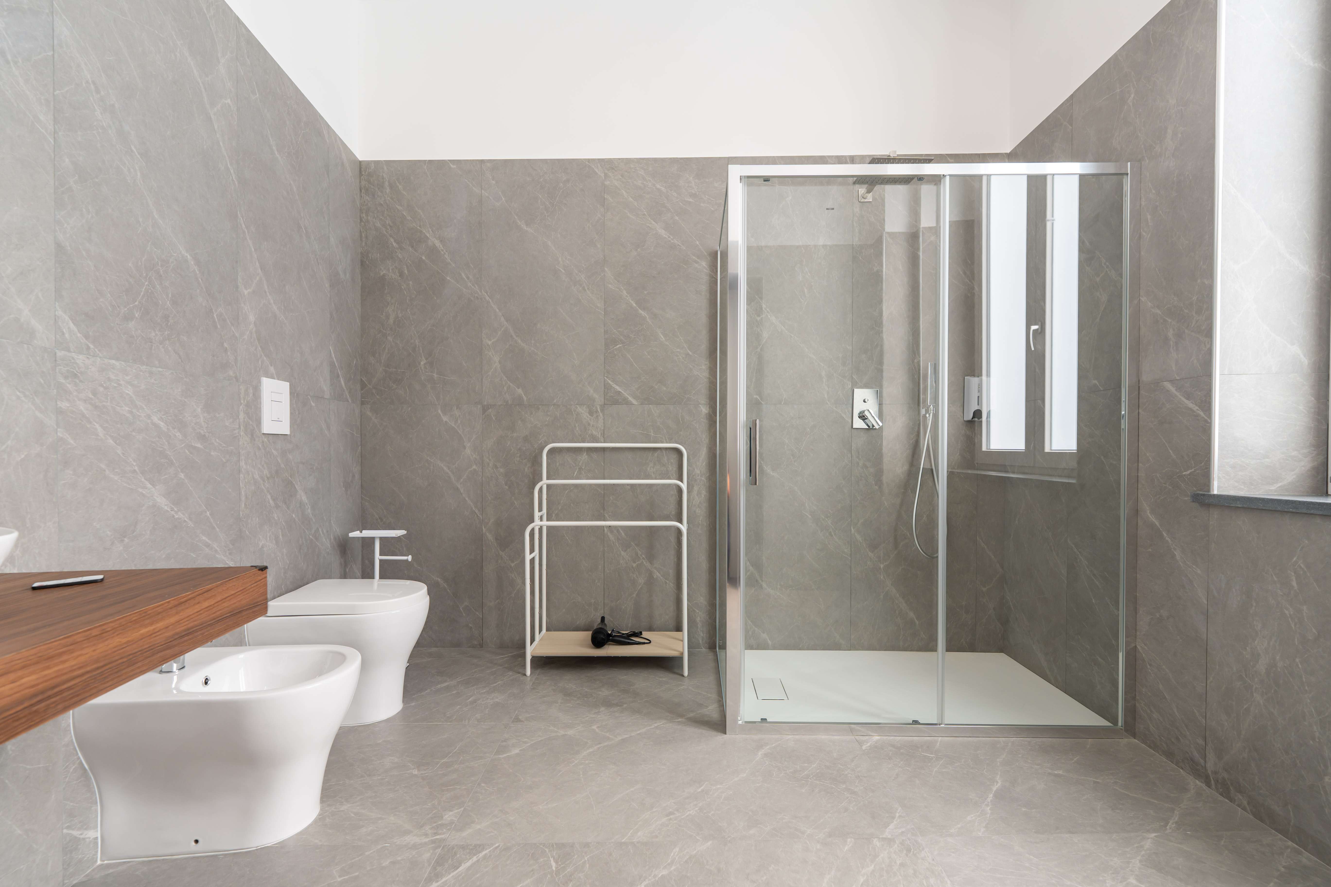 Interni camera matrimoniale Room 6 Figurari 16 Rooms