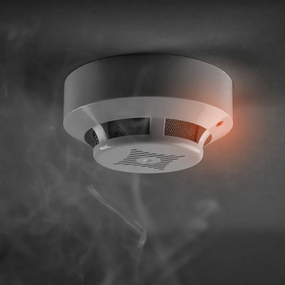 Automatische BHV-melding via een rookmelder die is gekoppeld aan het BMC-systeem.