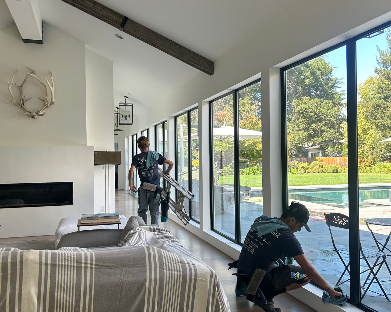 interior window cleaning