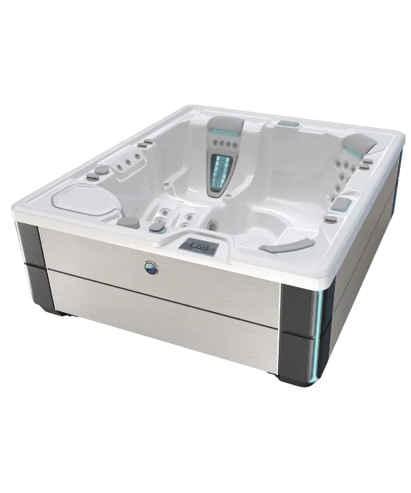 Moderner weißer Whirlpool mit integrierten Sitzen und digitaler Steuerung