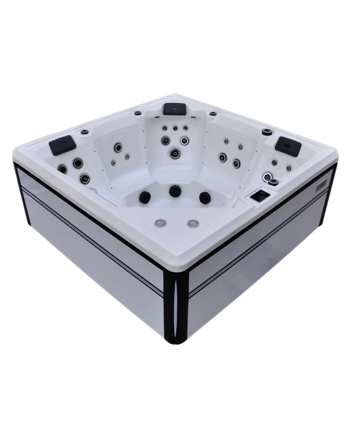 Weißer Whirlpool mit mehreren Düsen, quadratisch und modern gestaltet