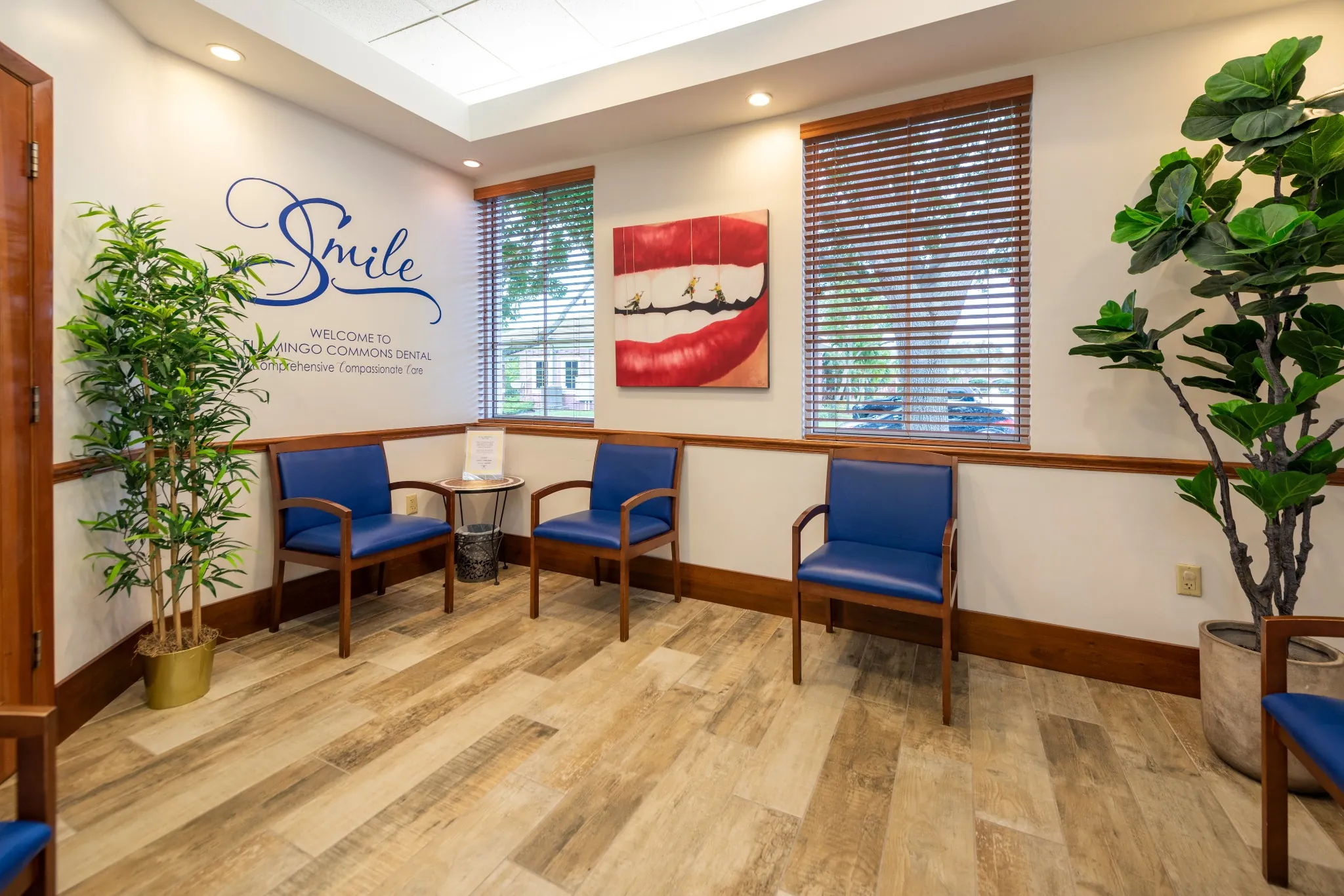 Comfortable patient waiting room at Flamingo Commons Dental in Davie, Florida