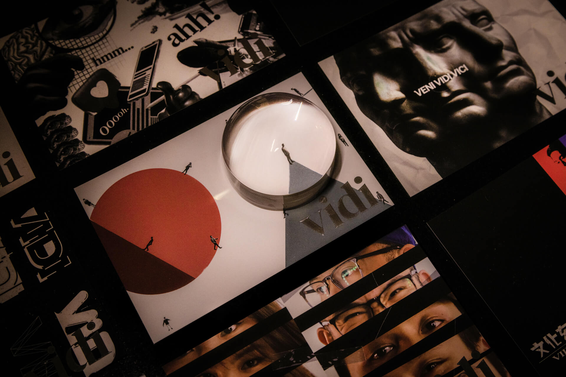 Vidi Culture Book - Magnifying Glass Paperweight on Christian