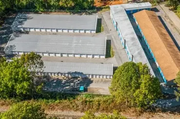 A Bolt Storage Facility in Asheville, NC: Secure and welcoming self-storage with well-maintained facilities and roomy storage units reliable and convenient for your belongings.