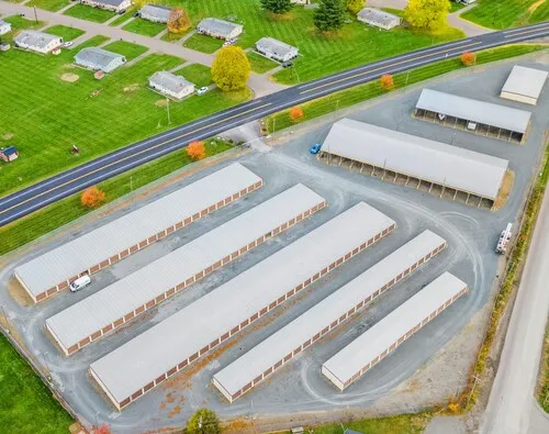 A Bolt Storage Facility in Horseheads, NY: Secure and welcoming self-storage with well-maintained facilities and roomy storage units reliable and convenient for your belongings.