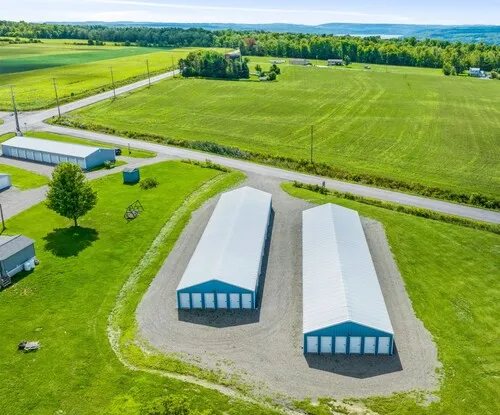 A Bolt Storage Facility in Lansing, NY: Secure and welcoming self-storage with well-maintained facilities and roomy storage units reliable and convenient for your belongings.