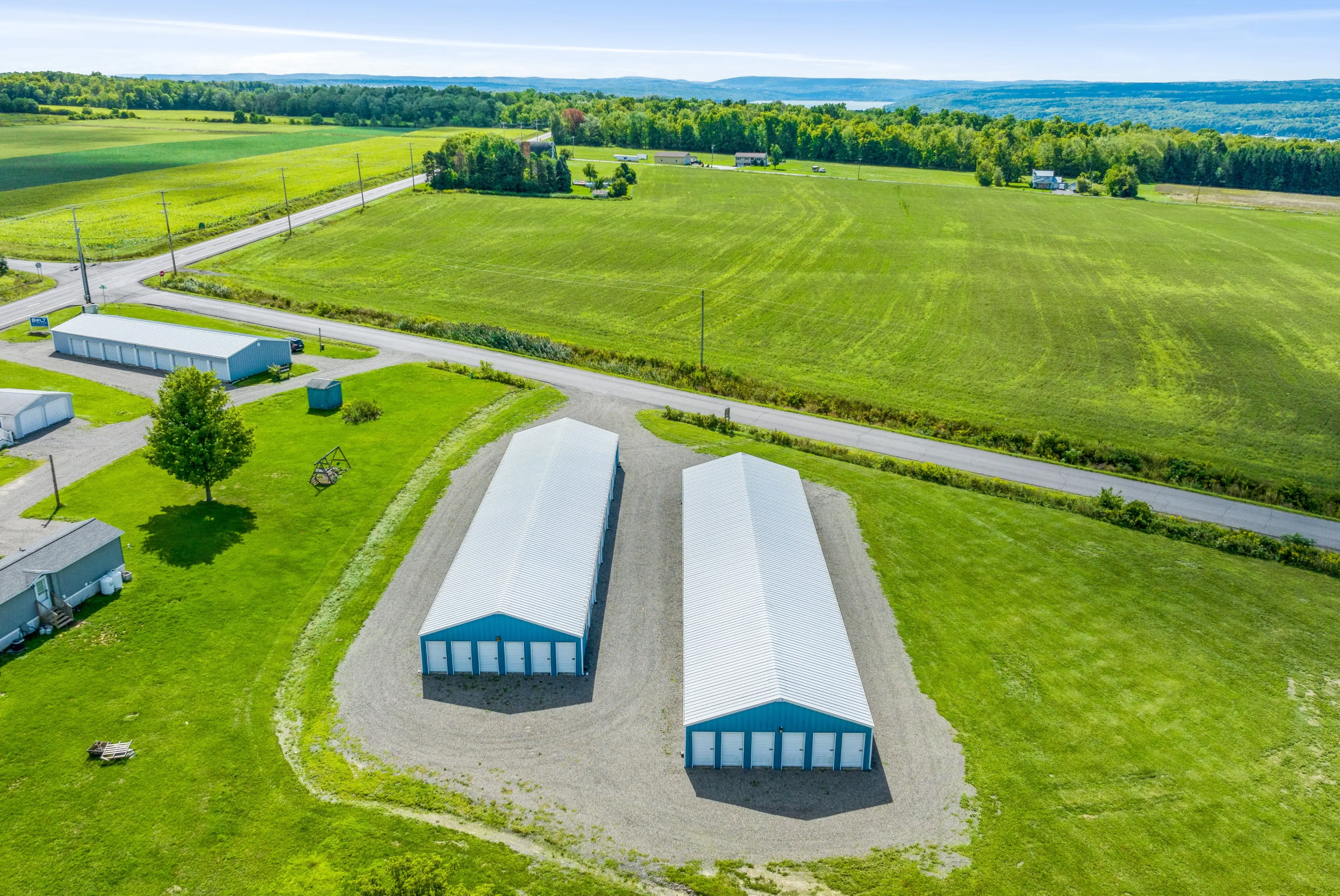 A Bolt Storage Facility in Lansing, NY: Secure and welcoming self-storage with well-maintained facilities and roomy storage units reliable and convenient for your belongings.