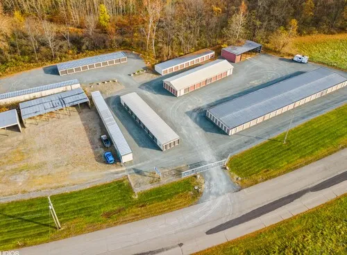 A Bolt Storage Facility in Southport, NY: Secure and welcoming self-storage with well-maintained facilities and roomy storage units reliable and convenient for your belongings.
