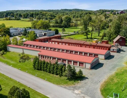 A Bolt Storage Facility in Troy, NY: Secure and welcoming self-storage with well-maintained facilities and roomy storage units reliable and convenient for your belongings.