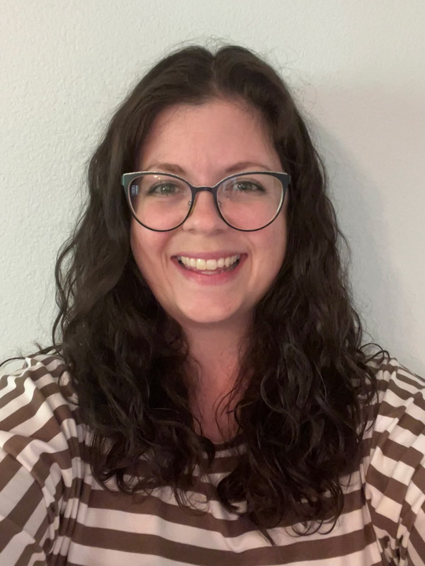 jessica juliano pt dpt prpc florence oregon pelvic floor therapist headshot