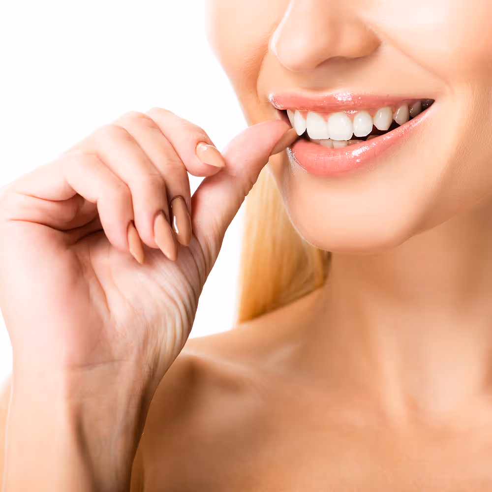 Key advantages of partial dentures, including improved function, appearance, and confidence in daily activities