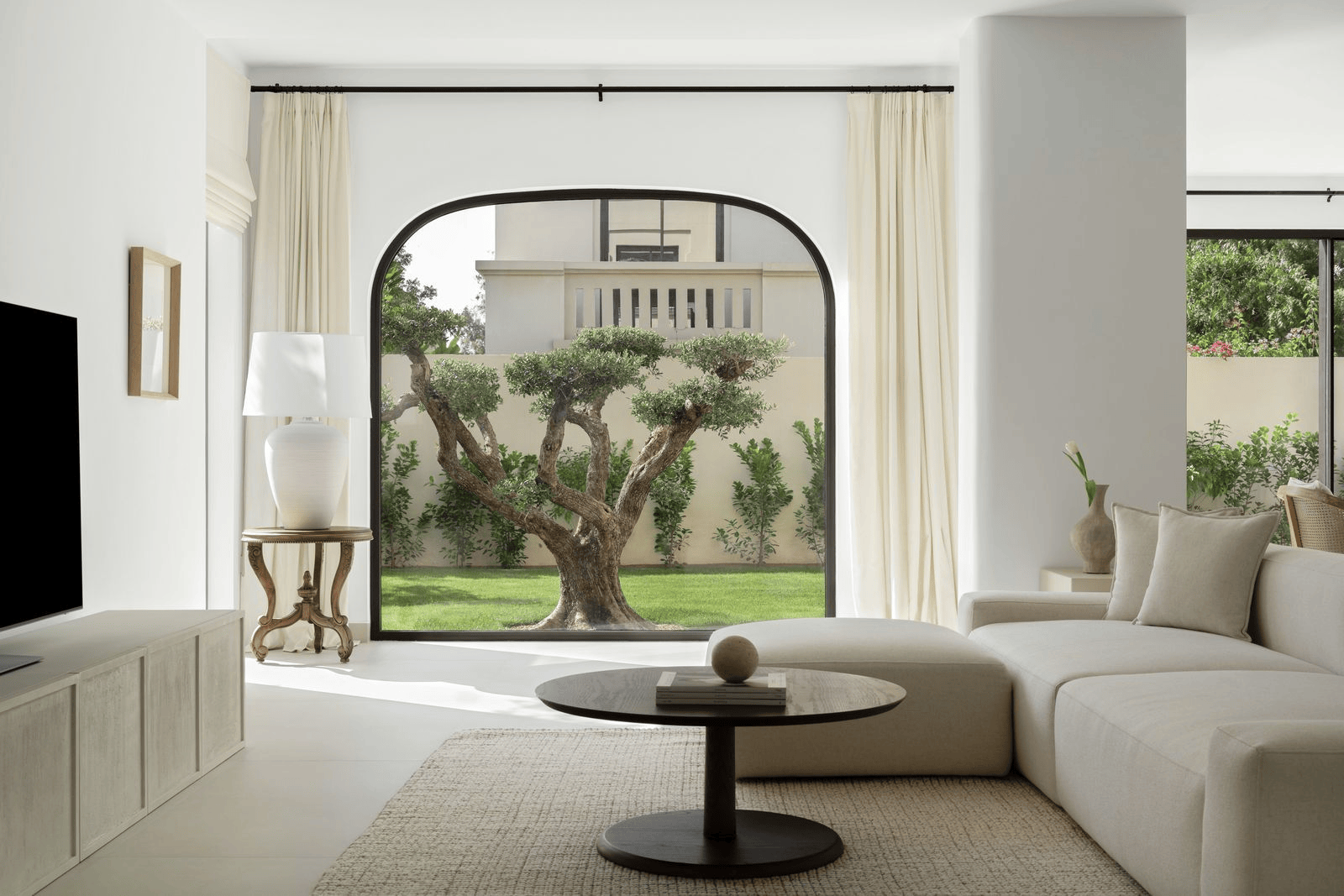 3 Best Quiet Luxury Interiors For your Dream Home