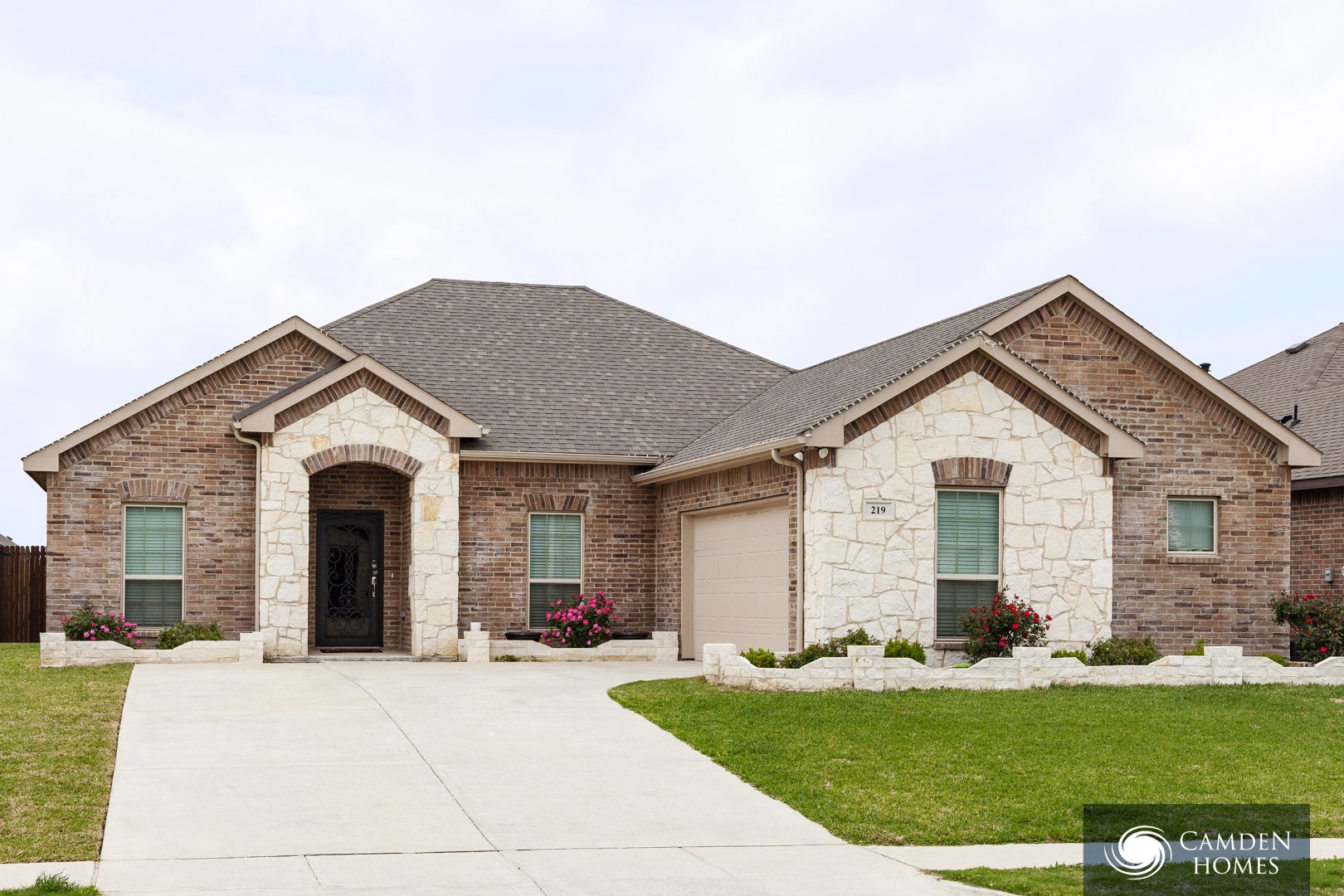 1475 Waterview Dr