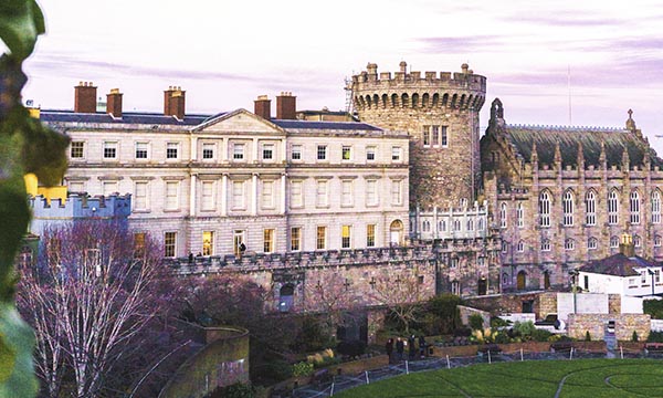 Ireland proposes Arbitration (Amendment) Act 2025 to enable enforcement of investment protection agreements, supporting CETA and other trade deals.