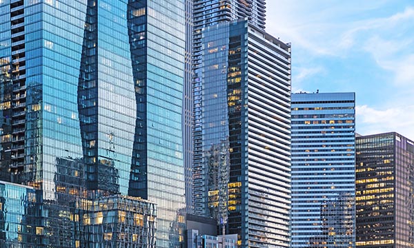 The Court of Appeal upheld the supervisory authority of English courts over London-seated arbitrations, ruling that Article V cannot be used for pre-emptive award challenges.