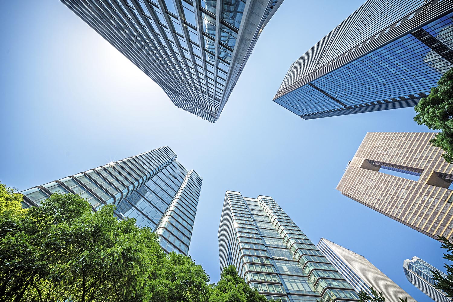 Court grants Section 72 relief, ruling no arbitration agreement bound the claimant and preventing its participation in LCIA proceedings.