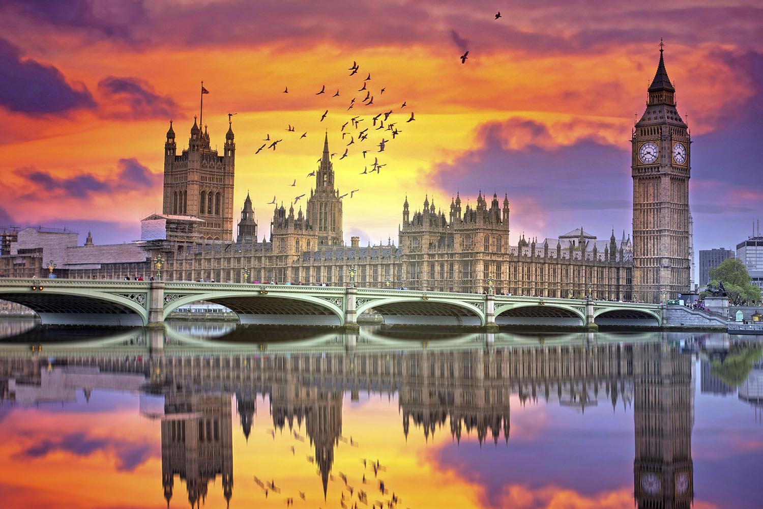 Updated OFSI General Licence INT/2025/6160920 sets new fee caps and reporting rules for UK legal services under Russia and Belarus sanctions.