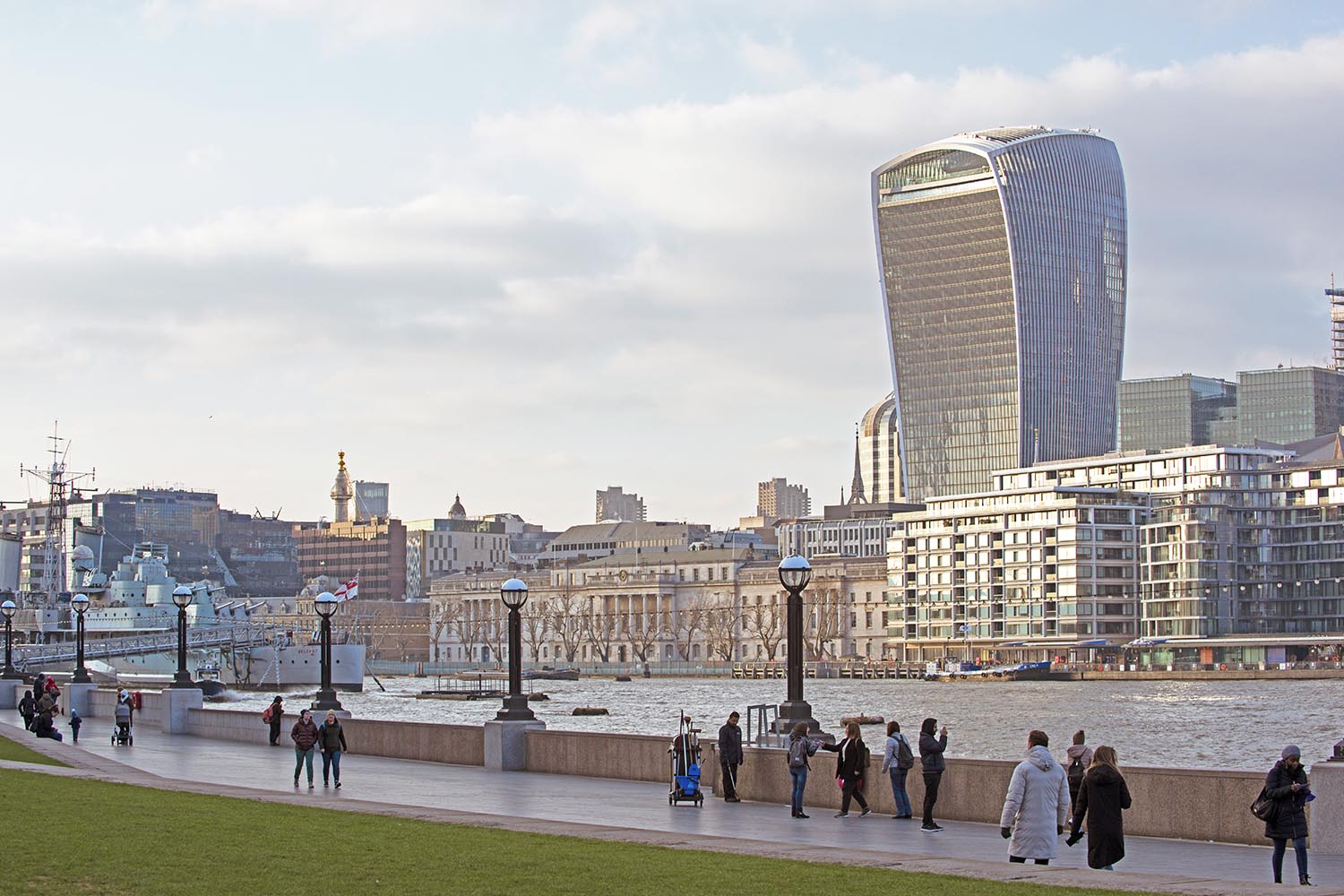 Guidance for solicitors on compliant AI adoption, covering governance, data privacy, AML verification, cloud storage, cybersecurity and client protection.