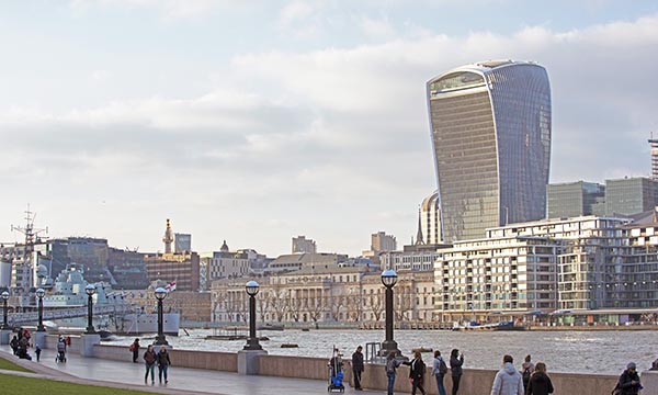 Guidance for solicitors on compliant AI adoption, covering governance, data privacy, AML verification, cloud storage, cybersecurity and client protection.