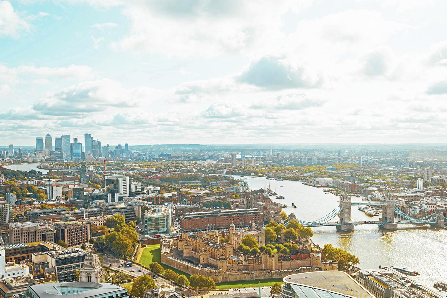 Commercial Court Report 2023–2024 highlights a sharp rise in arbitration-related claims and challenges under the Arbitration Act 1996.