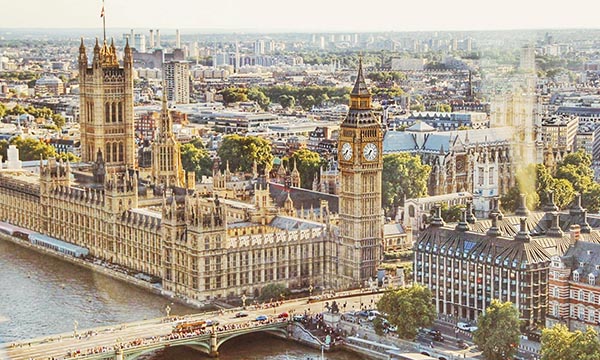 Commercial Court stays Chelsea FC fee dispute, holding FA Rules create a binding arbitration agreement between football participants.