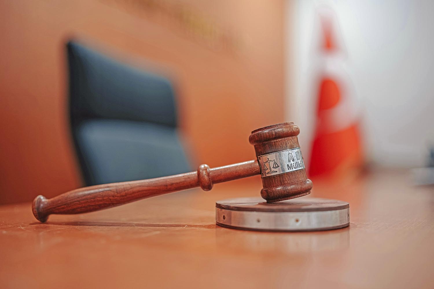 A landmark English decision clarifies who may challenge recognition of foreign bankruptcies and grants assistance to a foreign trustee.