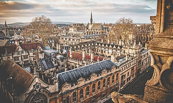 Belgravia Law engaged in the Oxford Generative AI Summit, highlighting AI applications in arbitration and compliance with emerging regulations.