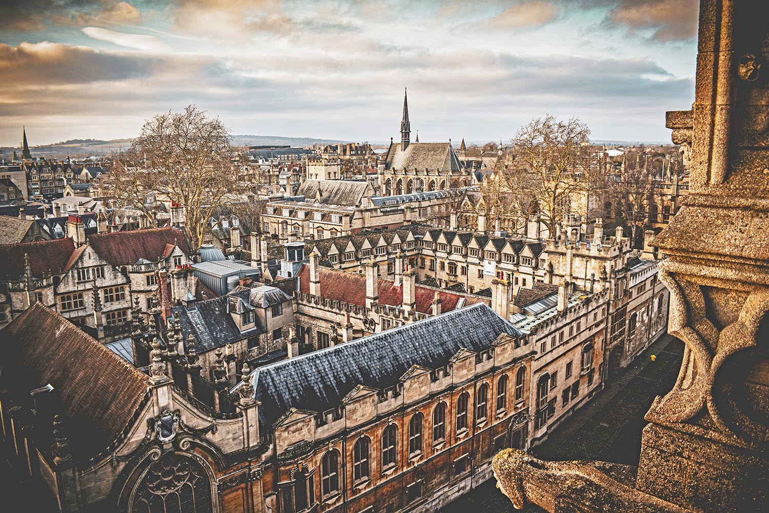 Belgravia Law engaged in the Oxford Generative AI Summit, highlighting AI applications in arbitration and compliance with emerging regulations.