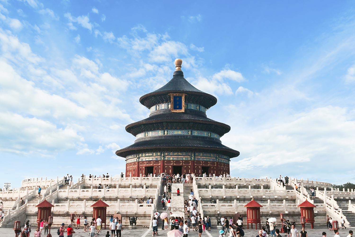 Legal update on BRI dispute resolution, focusing on China’s courts and arbitration institutions, emergency procedures, and international cooperation.