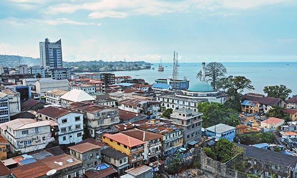 The Sierra Leone mining licence case clarifies arbitration admissibility, contractual escalation clauses, and enforcement of indemnity costs.