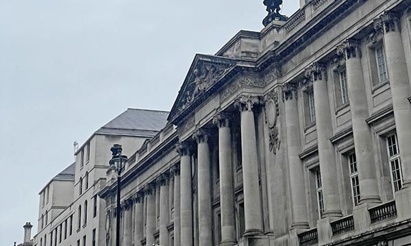 Overview of the Energy Charter Treaty and the UK’s withdrawal, highlighting impacts on energy investments, net-zero transition, and renewable protections.