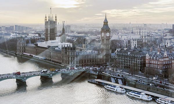 Learn how arbitration agreements work, their advantages, limitations, and what to consider before agreeing to arbitrate disputes.