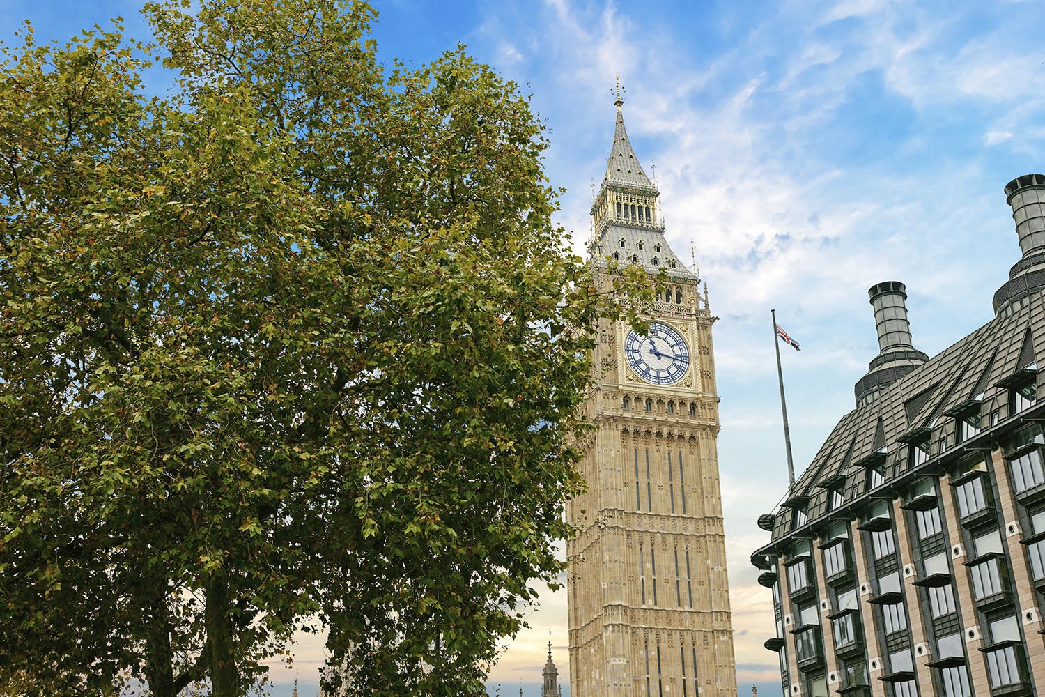 CIArb appoints Cesar Pereira as President for 2026, introducing the theme “Trust in a Changing World” to guide international dispute resolution.
