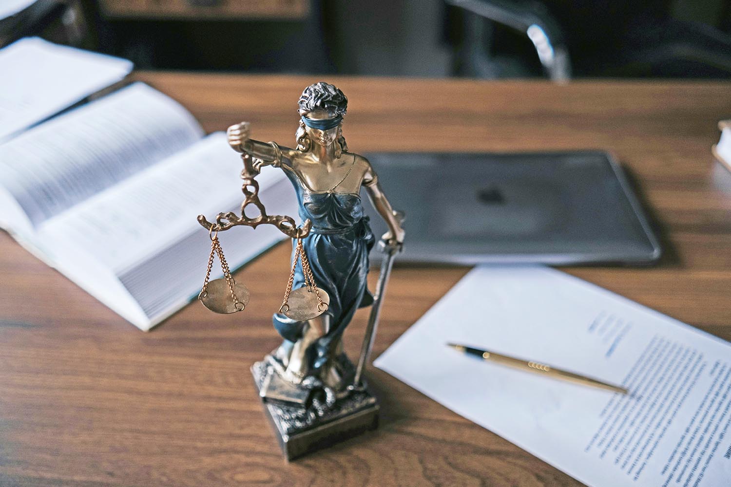 The English Commercial Court in A v B [2026] EWHC 327 (Comm) refused to stay LCIA arbitrations, emphasising arbitral autonomy and minimal court intervention.