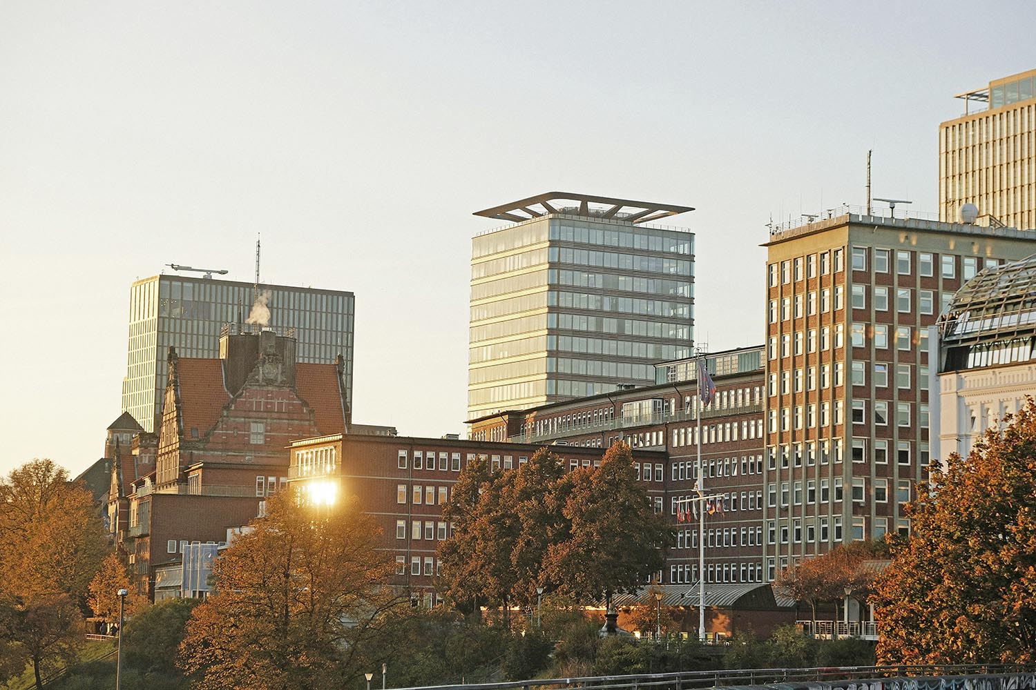 Court of Appeal upholds enforcement of Beth Din award in Gluck v Endzweig, emphasising finality as essential under the Arbitration Act 1996 despite post-award amendment clauses.