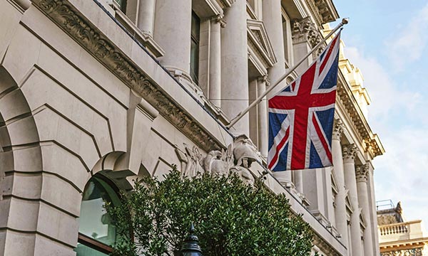 The UK Government has expanded the Global Talent visa’s Endorsed Funder route, adding over 100 research-intensive businesses to the approved-host list.