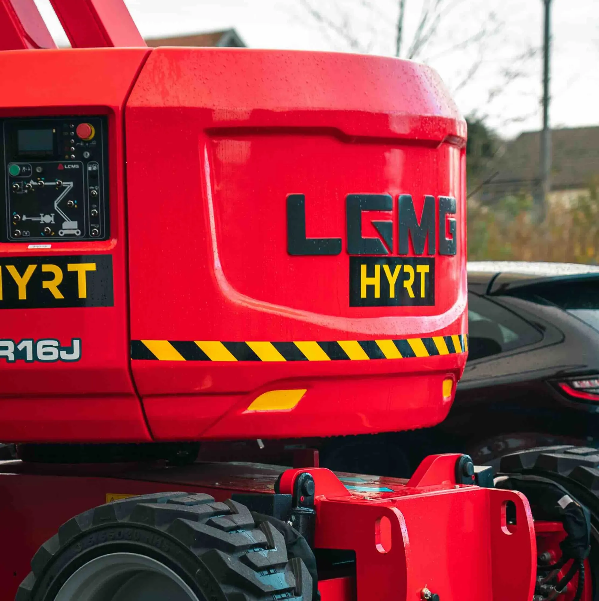 Knekkbomlift 18 m, diesel – LGMG AR16J