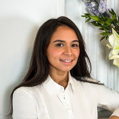 Portrait d'Emma Hanoun, avocat au barreau de Paris