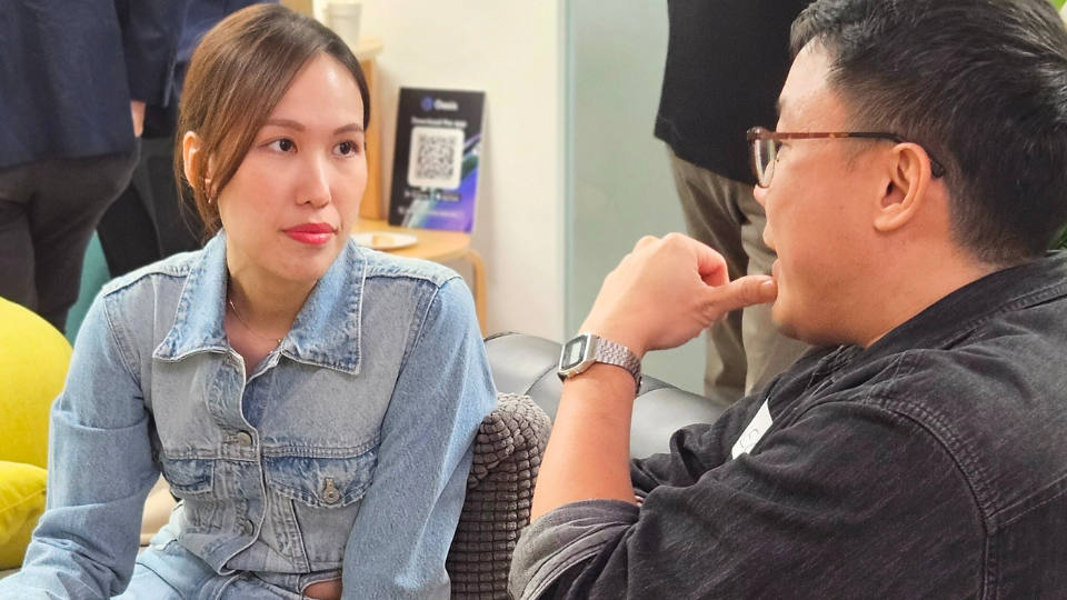 image of an agent explaining insurance documents