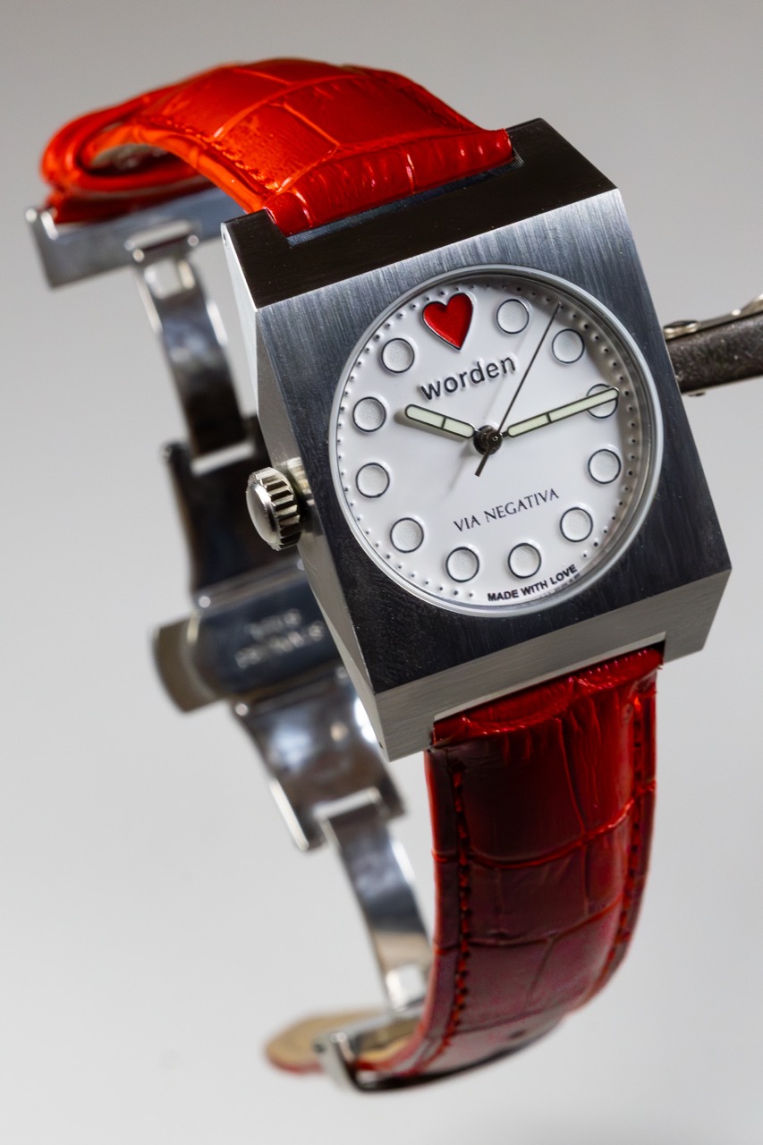 Elegant butterfly clasp