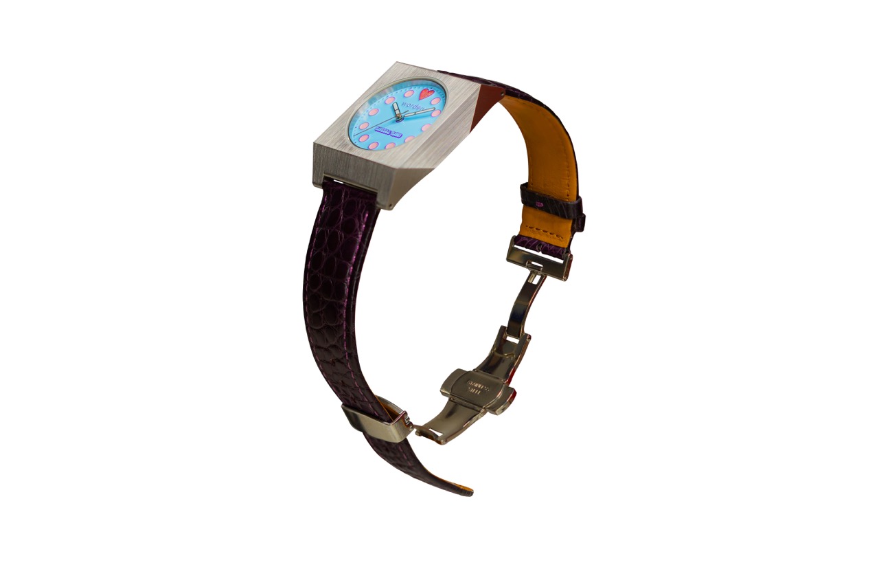 Elegant butterfly clasp