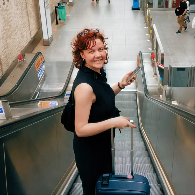 Image of Julia Eiber travelling