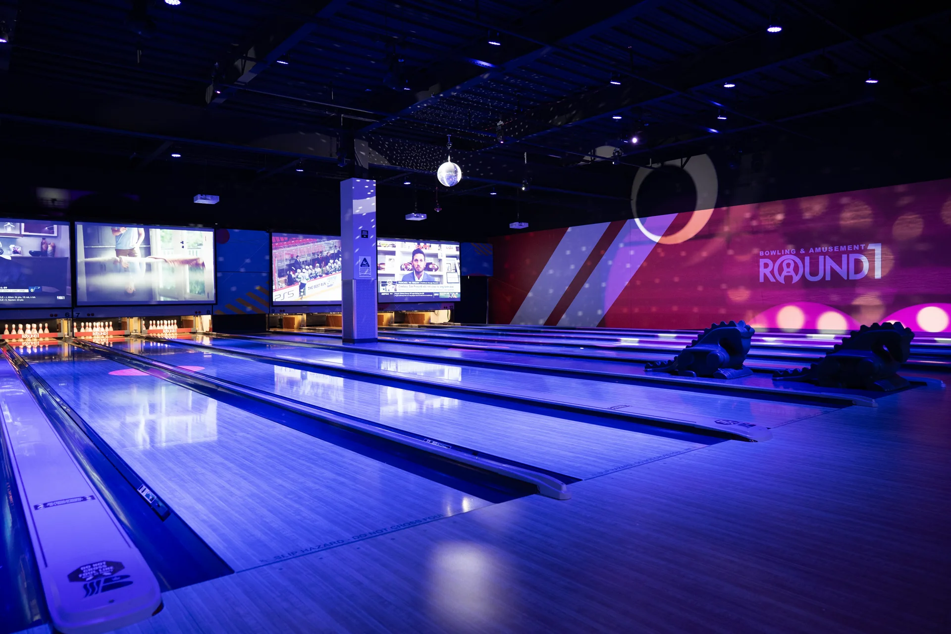 Moon Light Strike Pic