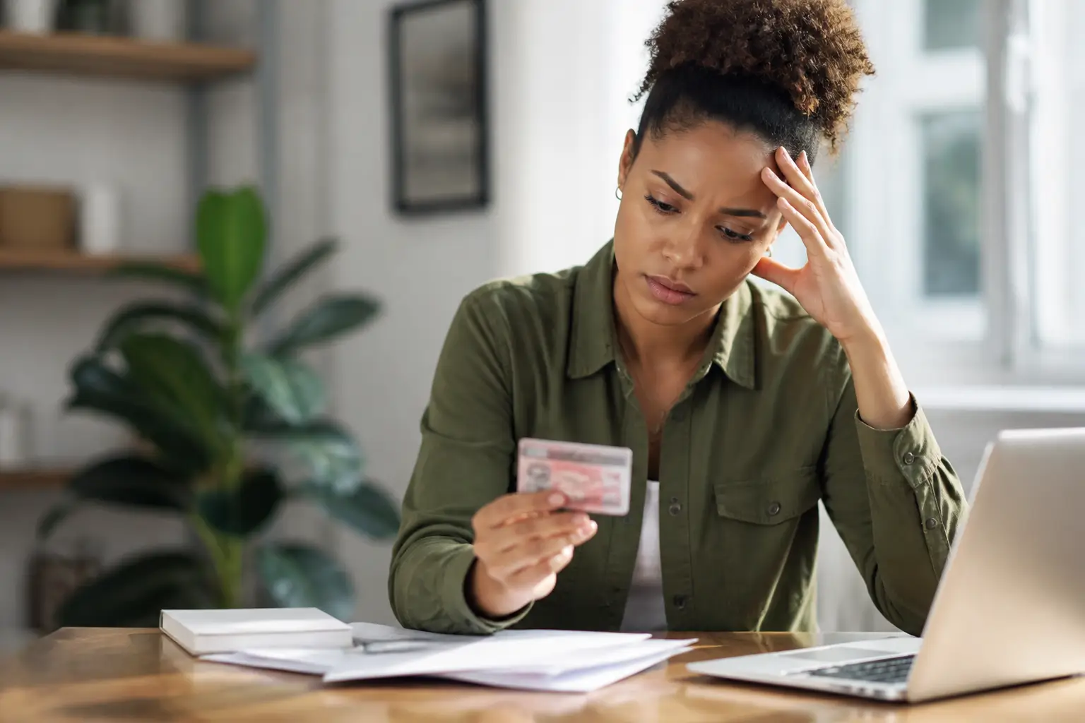 Driving licence cards South Africa: Delays explained