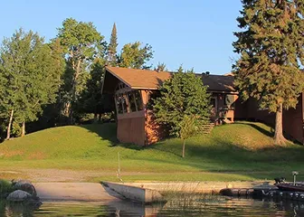 North Shore Lodge building on the shore of Eagle Lake