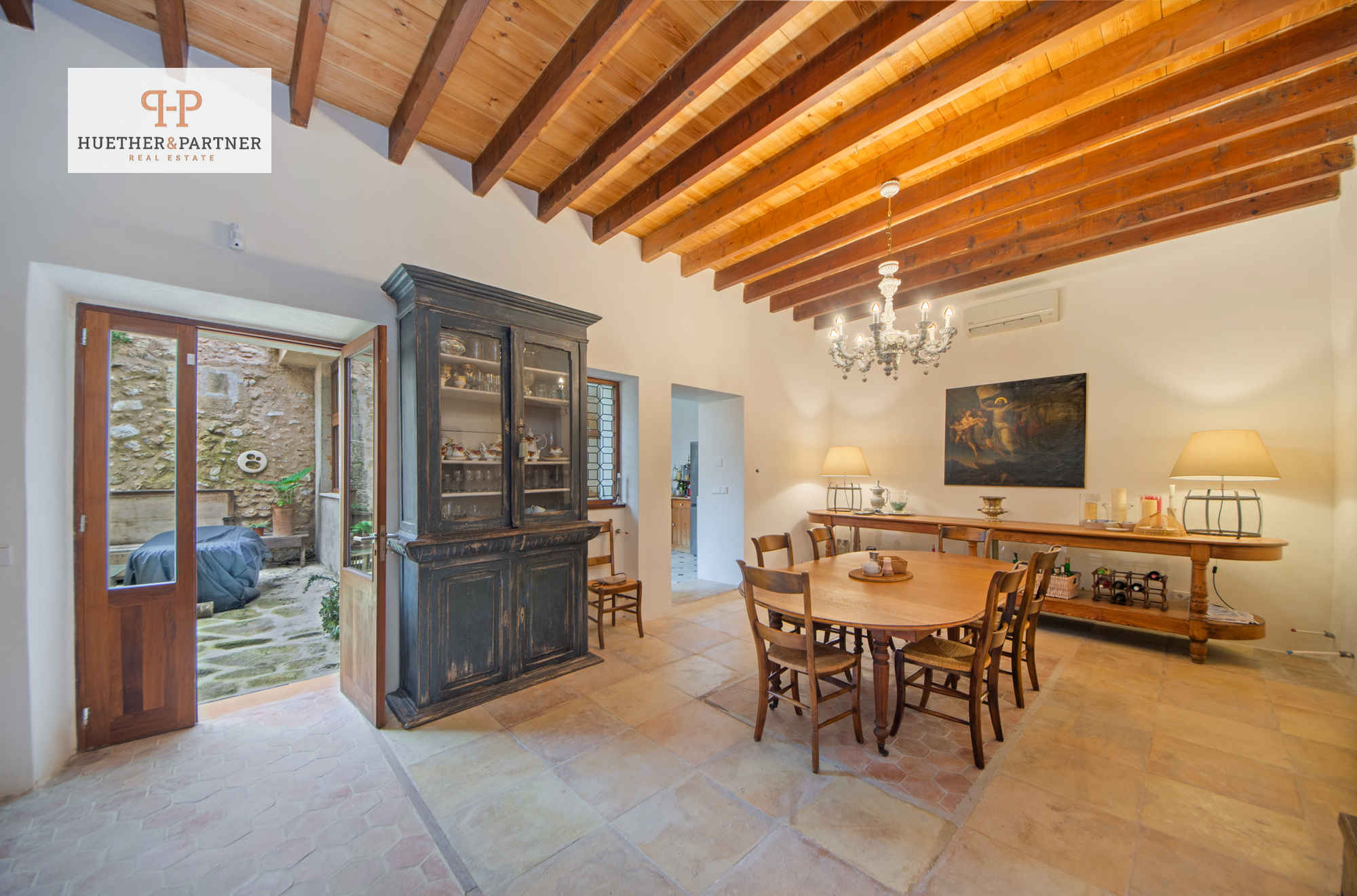 Außergewöhnliches Stadthaus auf Mallorca–Perfekt für höchste Ansprüche an Wohn- und Arbeitsraum.